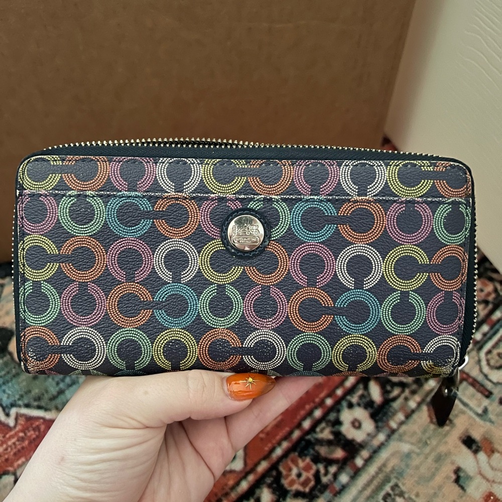 Vintage Coach Multicolor Circle Pattern Wallet